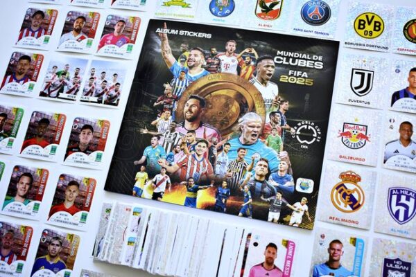 Mundial De Clubes FIFA: Álbum Completo a Pegar [Todas sus láminas]