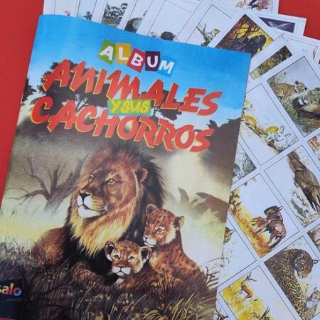 Animales y Sus Cachorros: Álbum Completo a Pegar [Todas sus láminas]