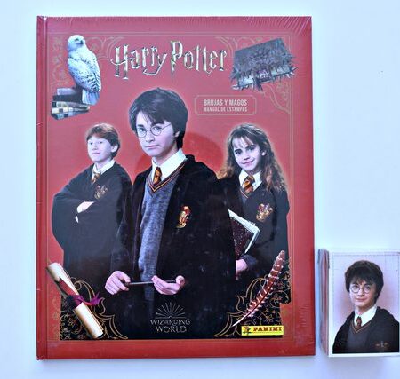 Harry Potter, Antology Magos Y Brujas: Álbum Completo a Pegar [Todas sus láminas]