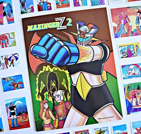 Mazinger 2: Álbum Completo a Pegar [Todas sus láminas]