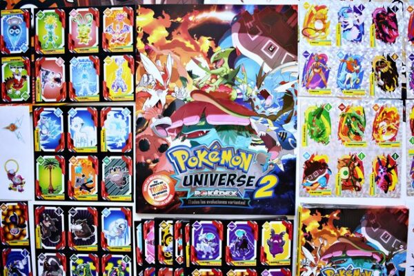 Pokémon Universe 2: Álbum Completo a Pegar [Todas sus láminas] [Enciclopedia]