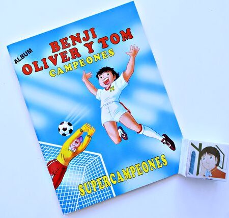 Super Campeones [Captain Tsubasa] (Tapa Blanda): Álbum Completo a Pegar [Todas sus láminas]