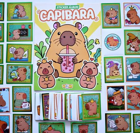 Capibara: Álbum Completo a Pegar [Todas sus láminas]