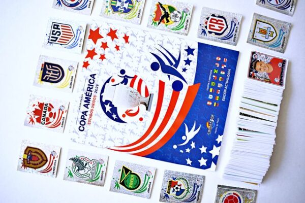 Copa América 2024: Álbum Completo a Pegar [Todas sus láminas]