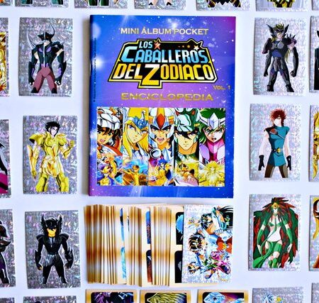 Caballeros Del Zodiaco: Enciclopedia: Álbum Completo a Pegar [Todas sus láminas]