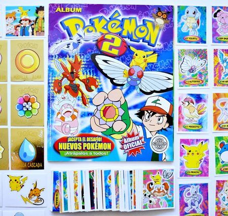 Pokémon 2: Álbum Completo a Pegar [Todas sus láminas]