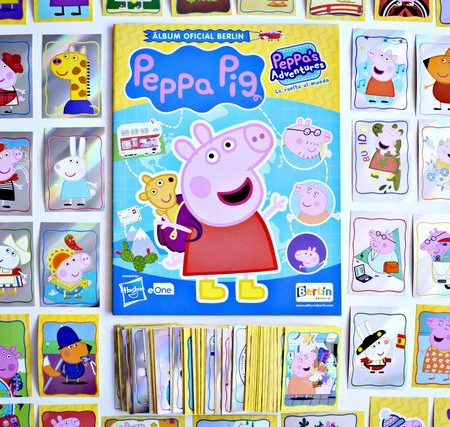 Peppa Pig, Peppa's Adventures: Álbum Completo A Pegar