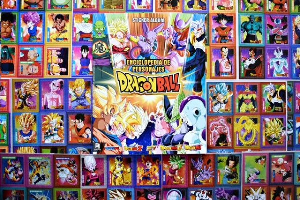 Dragon Ball Enciclopedia [Todas Las Sagas]: Álbum Completo A Pegar