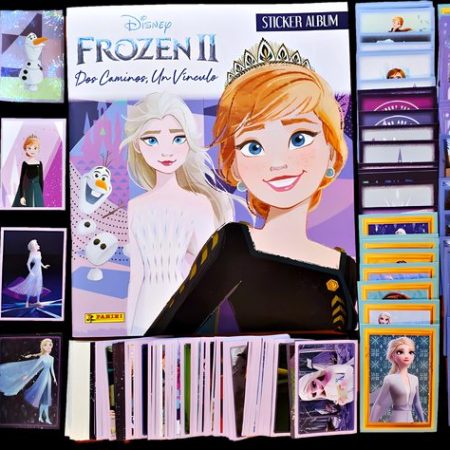 Frozen 2: Álbum Completo A Pegar