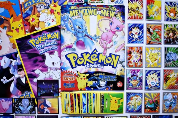 Pokémon Mewtwo vs Mew: Álbum Completo A Pegar