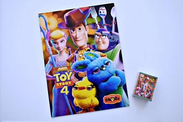 Toy Story 4: Álbum Completo A Pegar