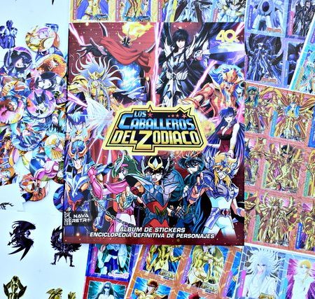 . 01 ÁLBUM Caballeros del Zodiaco Enciclopedia + Tazos: Álbum Completo A Pegar